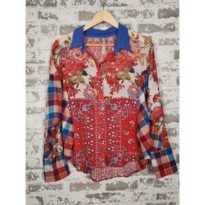 Aratta 4th of July Boho Floral & Plaid Button-Down Shirt with Blue Collar M